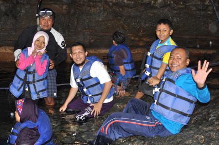 Mr. Fadly Family at Green Canyon
