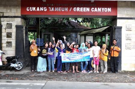 SMP Kesatuan Bangsa School Yogyakarta at Green Canyon
