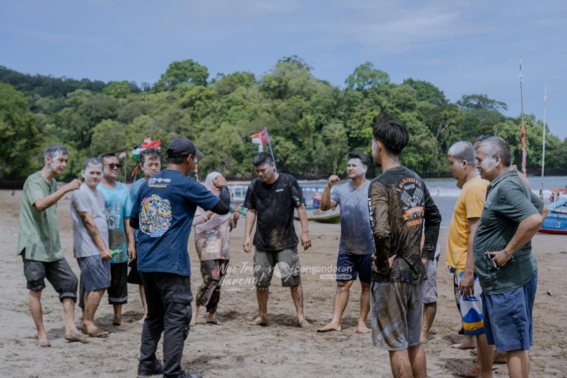 BAZNAS - BADAN AMIL ZAKAT NASIONAL