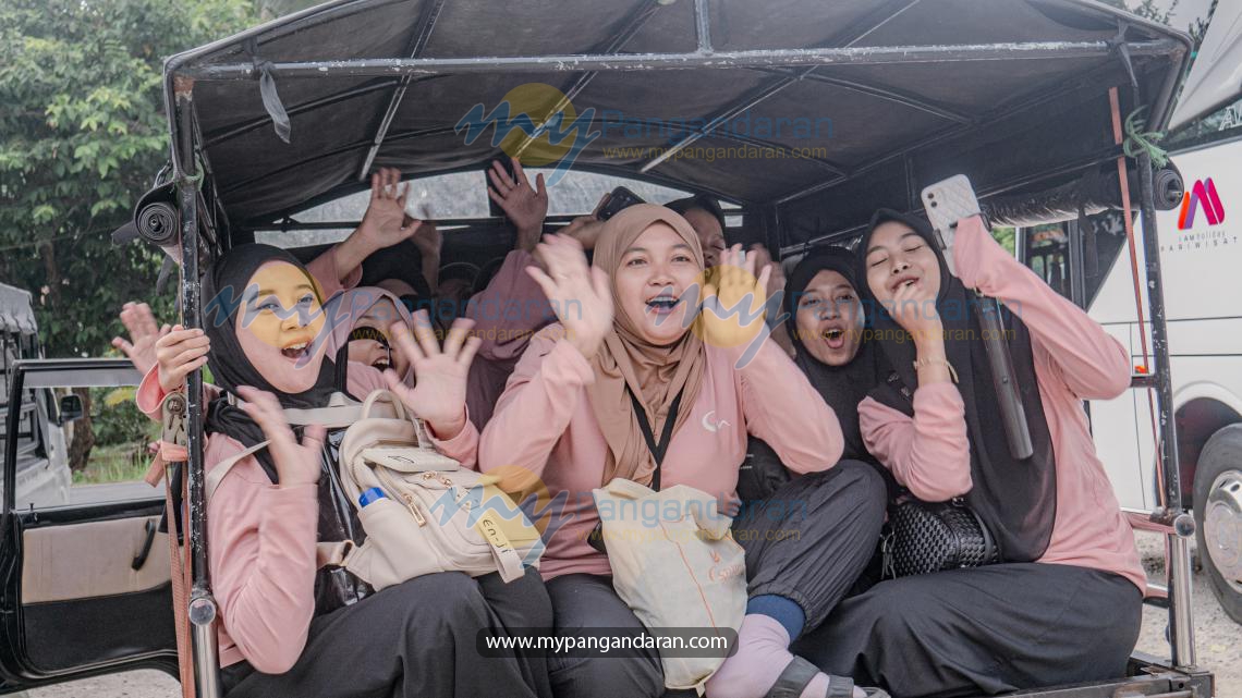 COVER ME - MY HIJAB STORY