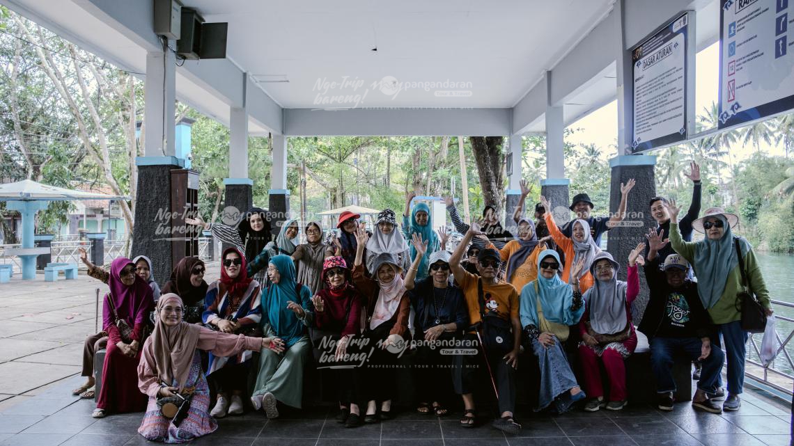 KELUARGA WIROSASTRO JAKARTA