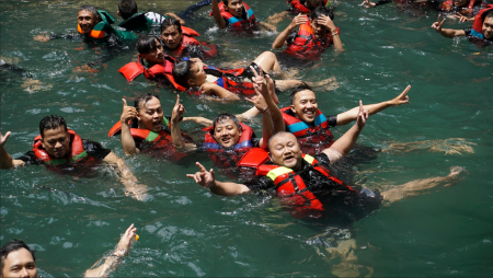 MAKMUR MANDIRI DISTRIBUTOR SERVICE